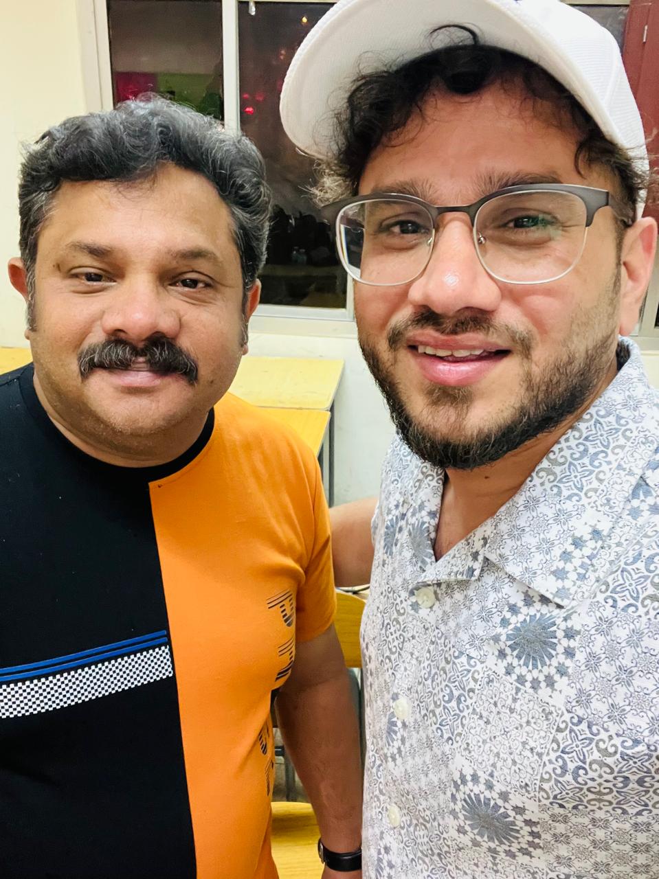 Shameem CP with Hareesh Kanaran Shameem (@nk.vlog_official) with Malayalam comedy actor Hareesh Kanaran.